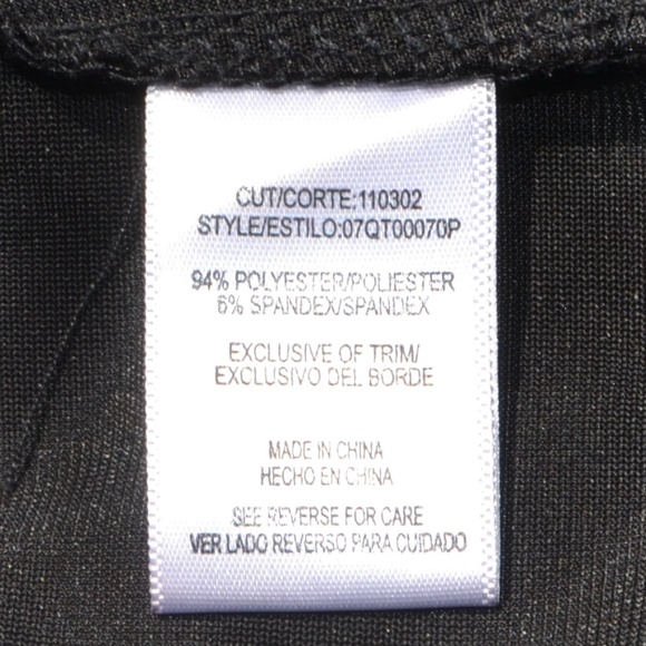 Three Hearts 1X Embroidered Velvet Dress - Picture 6 of 6